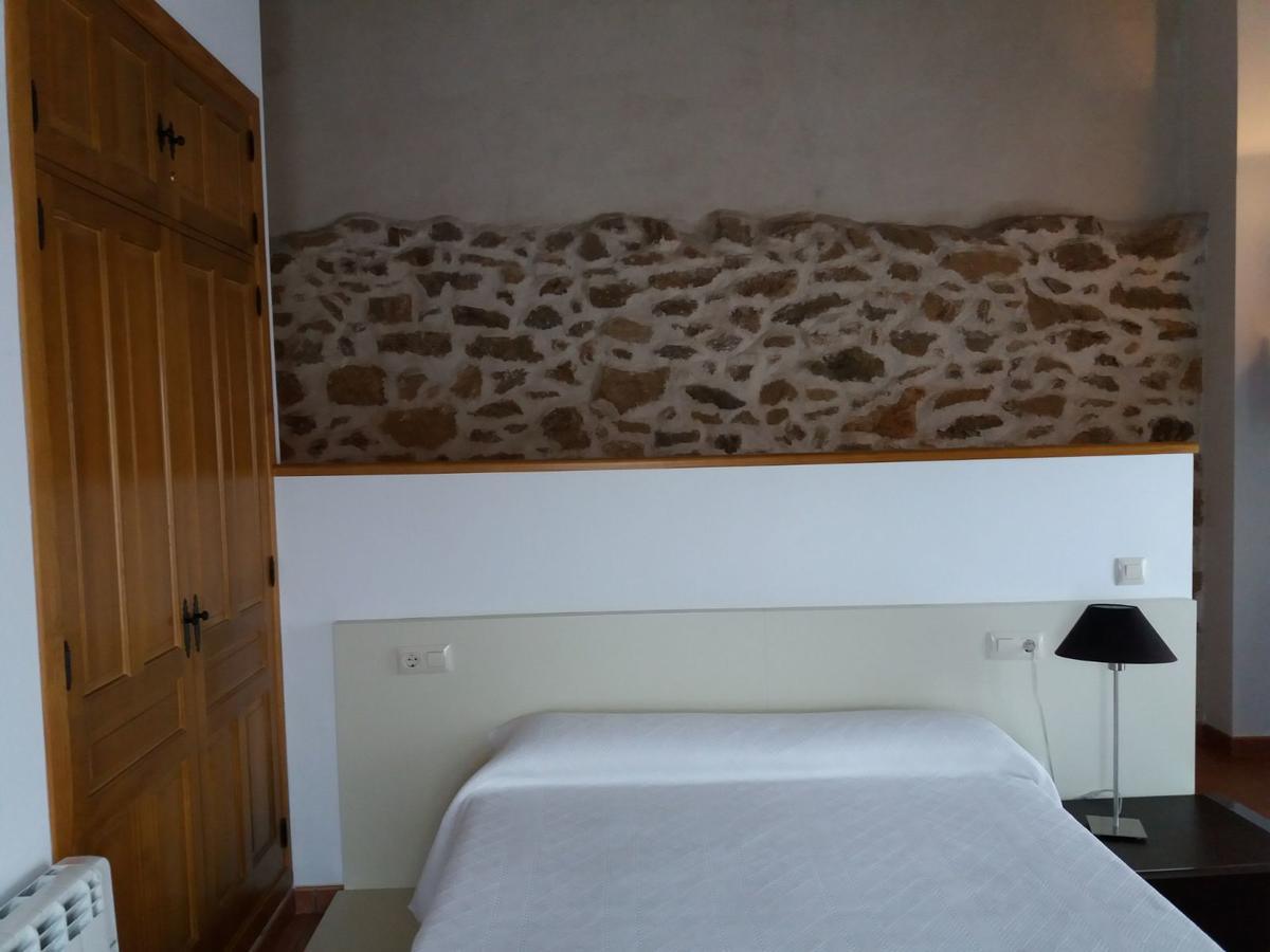 Casa Rural La Antigua Fragua Los Llanos de Tormes Eksteriør bilde